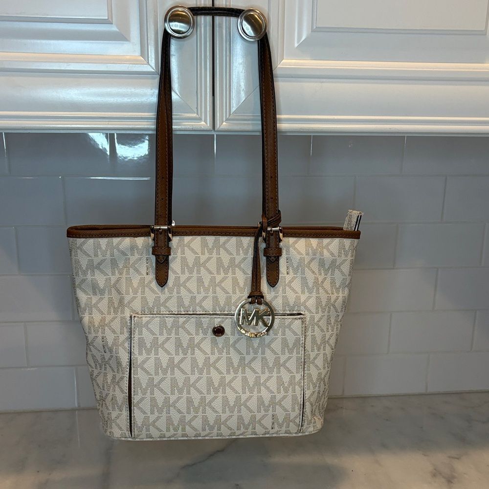 Michael Kors Bag Purse Handbag Pocketbook Jet Set Logo Large Signature Tote Bag
